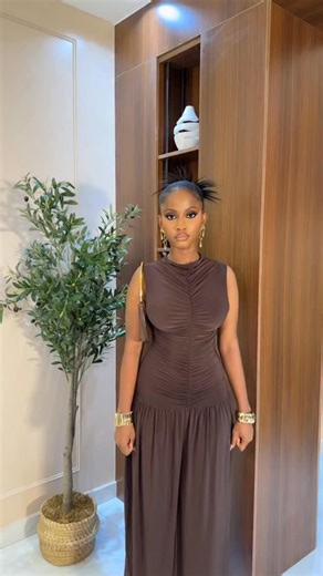 Lynx Fashion | Clothing Store in Lagos by Faith Amos on Instagram: "😍 😍 Brand - PLT 65,000 Size - s m l xl Walk-in and shop at 📍29 Fola Osibo Road, Lekki phase 1 Available for immediate pickup/delivery Snap👻 - LynxFashion WhatsApp - 09134645884"