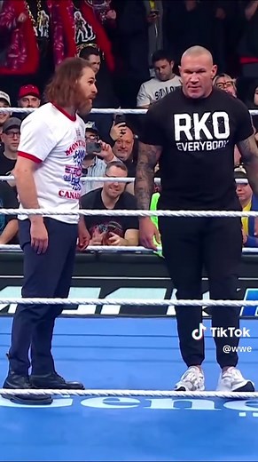 Randy Orton Makes Shocking Return to WWE SmackDown