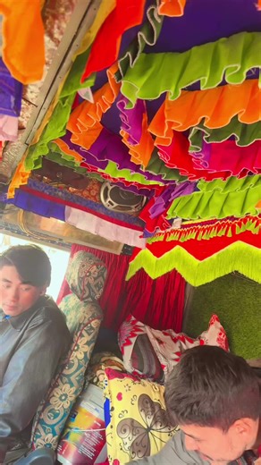 Sanjeev Newar: Rangadai Dau Mero Sindur Ra Sir Ma