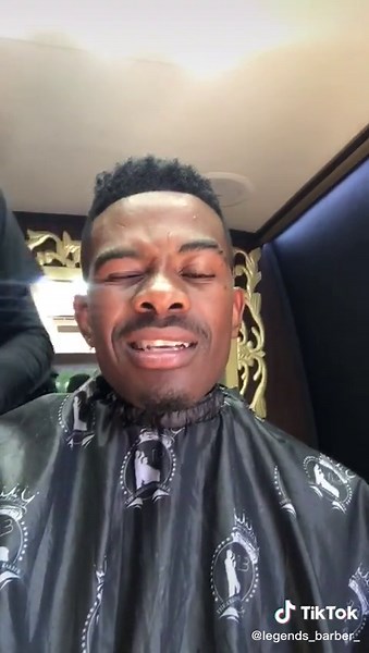 Legends Barber Haircuts: Unisex Shop Reviews & Pricing