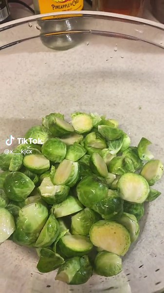 Delicious Brussels Sprouts Recipe with Balsamic Glaze