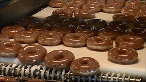 570K views · 2.5K reactions | *drooling* HEADS UP: FRIDAY Krispy...