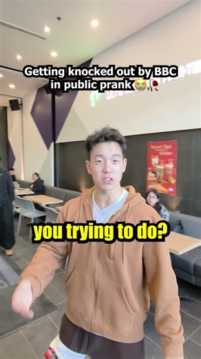 Getting Knocked Out in Public Prank