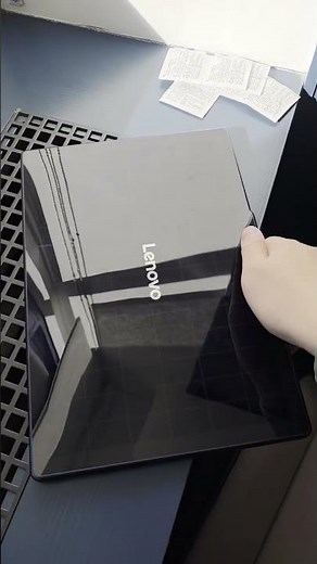 Lenovo's solar-powered laptop at MWC 2025 is genius!