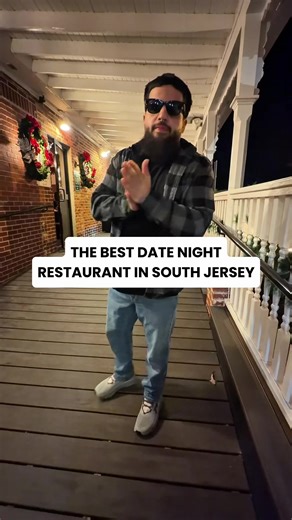 Trying THE BEST DATE NIGHT RESTAURANT in South Jersey! 🍷 🥩 This Restaurant in 📍 Franklinville, Nj has been a staple for locals and more for generations! They are known for their old school look, Perfectly cooked steaks 🥩, And even crab cakes 🦀. People love to come here with their friends, family and even date. 📍 @thefranklinvilleinn 🗺️ 2526 Delsea Drive, Franklinville, NJ 🍴 Classic South Jersey dining #foodie #Njfood #Datenight #restaurant #Review