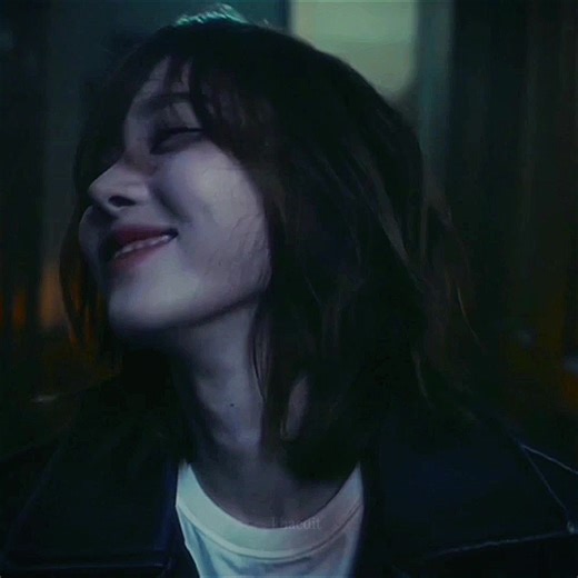 sorry i’m spamming, my hand can’t stop editing that one clip of her🫦 #winter #winterkim #aespa #fyp #DRAMA #winteredit #kpop #trend #kimminjeong