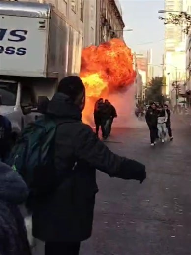 😨 Explo 💥 en Calle Artículo 123, en el Número 90, Alcaldía Cuauhtémoc, CDMX por el Temblor de 2 de Enero 2026 #fyp #parati #foryou #yourpage #temblor