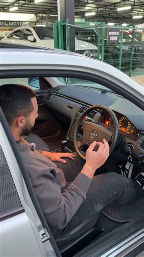 1999 Model Mercedes Benz E320 Avantgarde Review #automobile #mercedes