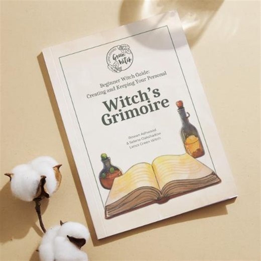 Beginner's Guide to Creating Your Own Grimoire by Rowan Ashwood & Selene Oakshadow - Etsy