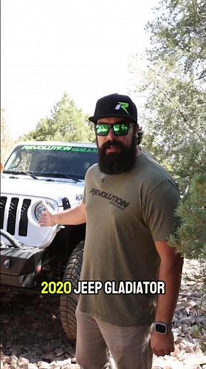 Brandon from Revolution Gear & Axle is out here with his 2020 Jeep Gladiator, and it is a beast.