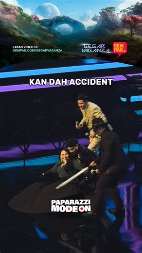 Astro Gempak on Instagram: "Siapa suruh request Mark Adam repeat movement tadi….haaa kan dah accident. Selami dunia GV-Verse, Gegar Vaganza 12 🗓️ Setiap Ahad ⏰ 9 Malam 📱 Astro Ria, Sooka dan Astro One ✨ BINTANG KEMBALI MENYENGAT! ✨ Suka rancangan dan drama terbaharu? Nikmati hiburan tempatan dan antarabangsa tanpa henti dengan Astro One — kini dengan bundle eksklusif Disney+ dan HBO Max, dari RM69.99/sebulan. #GegarVaganza2025 #GV12 #GV2025 #GegarVaganza12 #Vaganzers #GVVerse"