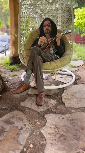 A misty morning with Amanda….Lin | Mike Campbell & The Dirty Knobs