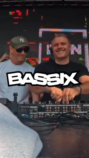 Bassix Drum & Bass on Instagram: "🎆 NYE IS LOADING… 🎆 Our biggest night of the year is just around the corner and the lineup is stacked: DJ Rap, MC Fearless, Run in the Jungle plus a full spread of local talent across two rooms at Under the Prom 🔊 If you’re not sorted yet, we’ve got you… We’re running a giveaway right now giving you the chance to win tickets to the night plus drink packages - head to our last post for more info 👀 Heavy sound, proper atmosphere and one serious countdown, this