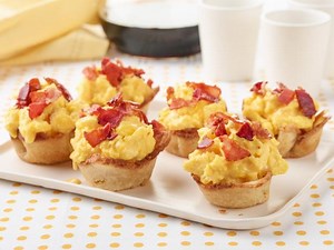Bacon and Egg Toast Bowls