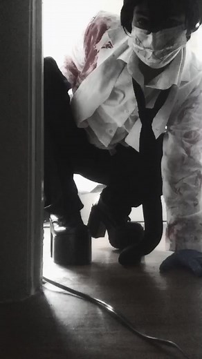 Hiding from Dr. Smiley - A Creepypasta Experience