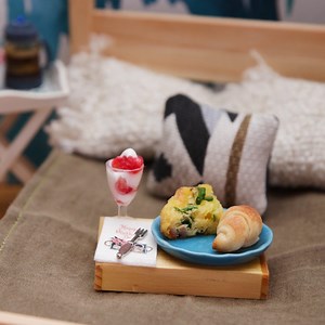 Show your mom how much you love her with a TINY breakfast in bed this Mother's Day. 😍 | Tiny Kitchen