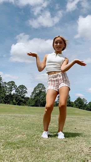 Lilliana Ketchman on Instagram: "On Tuesdays we wear pinkkk!  . . . . #lillyk #dance #reels #fun"