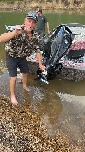 Jet Medic Tool on Instagram: "Even the Texas fellas know what’s up! If you’re a jet boater and you don’t have a Jet Medic Tool - you need one. Trust what everyone has had to say about theirs 🙌🏼 #jetboat #jetboats #jetboater #boatowner #riverrat #bluecollar #texas"