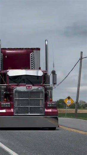 Nothing beats the presence of a classic Marmon on the open road. 🔥 The Rolls-Royce of Trucks #marmon