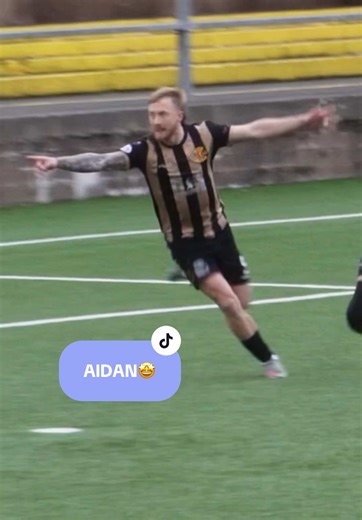 Aidan Smith's Stunning Goal Against Clyde