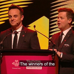 It's only right that our #FlashBackFriday is of the #PrincesTrustAwards!🌟💥 Here's the moment the brilliant Heathfield Team collected their Community Impact Award!👏 Congratulations guys! Inspired by the Heathfield winners? Find out more about our free Team programme 💯http://bit.ly/2w2VIlz | The King's Trust