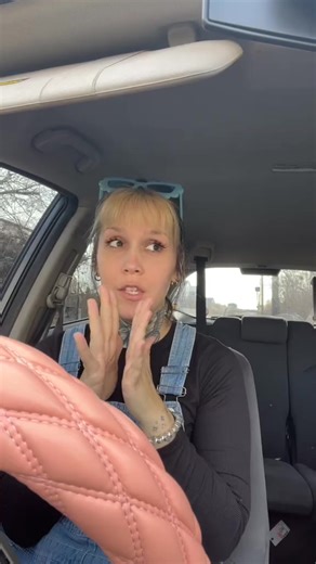 Starching fabric as wallpaper lets go @followers@topfans | Birdie Wood