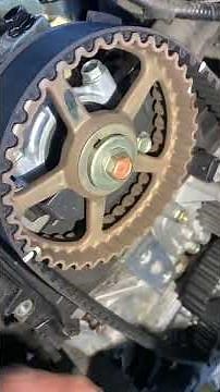 2003 Honda Civic 1.7 ￼Water pump/Timing belt removal￼