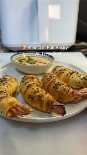 Shrimp in Puff Pastry #sofiaafoodie #shrimp #seafood #recipe | Sofiaa Foodie