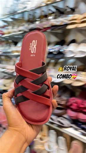 😍Unique classy handmade maroon black partyware slipper #buttfashionhouse