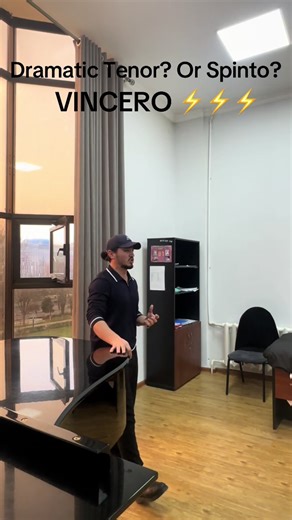 THE BEST DRAMATIC TENOR #operasinger #tenor #opera #operatok #nessundorma