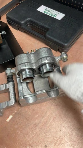 Essential Brake Caliper Press Tools for DIY Enthusiasts