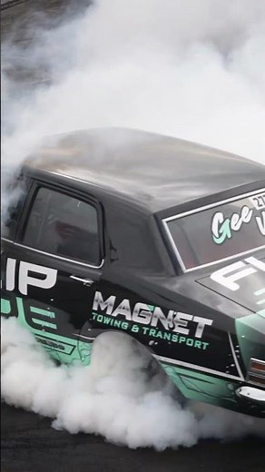 One of the most iconic Aussie burnout cars! UCSMOKE 🔥