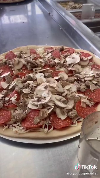 Delicious Papa Murphy's Herb Chicken Mediterranean Pizza Making