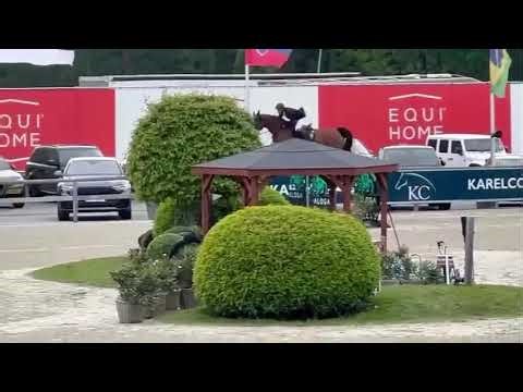 Gueule d'Amours (CONTENDRO) et Alix Ragot remportent le Grand Prix 155 au CSI3* de Opglabbeek