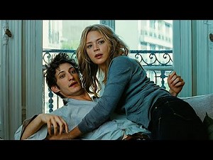 Un Jeune Garçon Tombe Amoureux D'une Femme De 38 Ans Accro Au Travail