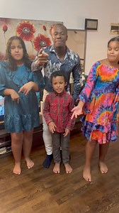 Tati Banto Dos Santos si Lorenna au lansat cea mai plina de viata piesa « Hatzi Hatzi « … HAI TOATA LUMEA PE YOUTUBE sa vizualizati cea mai plina de viata piesa !!!! https://youtu.be/nSSyLoDg9jk?si=oCxugr1koidU1Gti | Sarah Santos