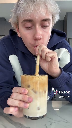 How to Make Whipped Coffee: A Delicious Recipe