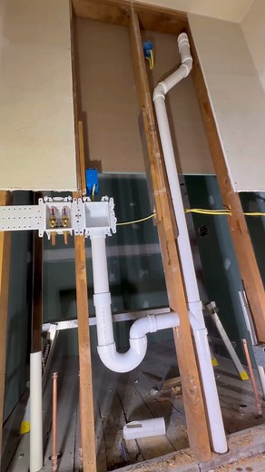 It doesn't get much better than this! Proper piping and ventilation using Oatey MODA Box and AAV 🤙 @colintheplumberllc with the amazing rough-in display 🙌🙌 | Oatey