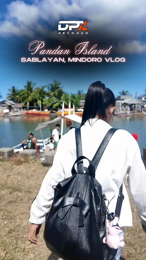 🏝️✨ Escape to Paradise sa Pandan Island!✨🏝️ Crystal-clear waters, white sand, at sobrang peaceful na vibes—ganito kasarap mag-relax sa Pandan Island, isa sa mga hidden gems ng Sablayan, Mindoro! 😍🌊 Perfect for snorkeling, diving, or simply enjoying the island life. 🌞🐠 Sino gusto sumama sa next trip? ✨ #Tamtax #DPXRecords | Tamtax Official