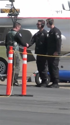 Epic F-16 Demo Pilot After a Thrilling Show #subscribe #military #aviation