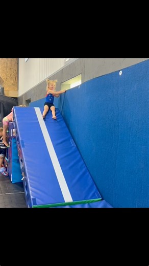 3.1K views · 48 reactions | HAPPY FRIDAY from FGF!!! 露‍♀️露 | FUNctional Gymnastics Fitness | Facebook