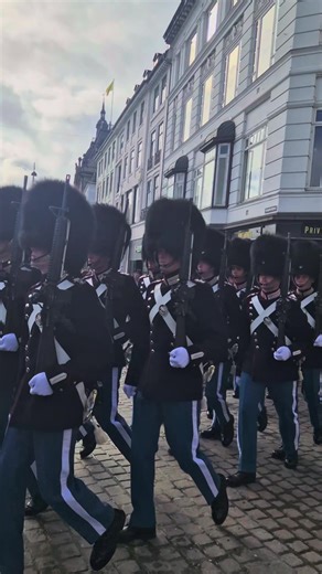 Experience the Royal Guards in Copenhagen