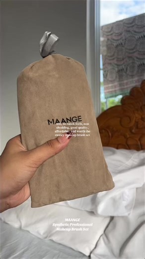 MAANGE Professional Makeup Brush Set Review