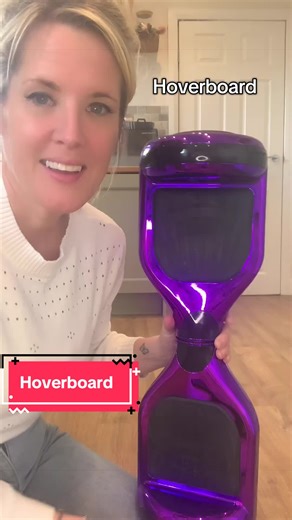 Hoverboard with Bluetooth and LED lights. Up to speeds of 15km/h. Available in blue and purple. #hoverboard