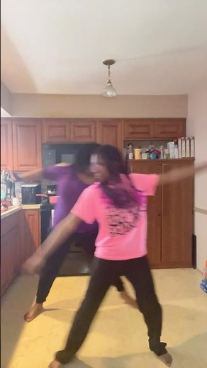 Learn the Fun Continental Drift Dance With Sid #SidShuffle #IceAgeDance #motherdaughterfun