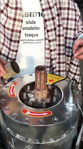 Hydraulic steel pipe shrinking machine for construction site steel.