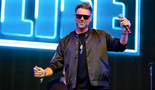 Brian McFadden pays 'heavenly birthday' tribute to late friend as Boyzlife tour kicks off