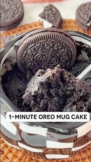 1-Minute Oreo Mug Cake #easydessert #mugcakerecipe