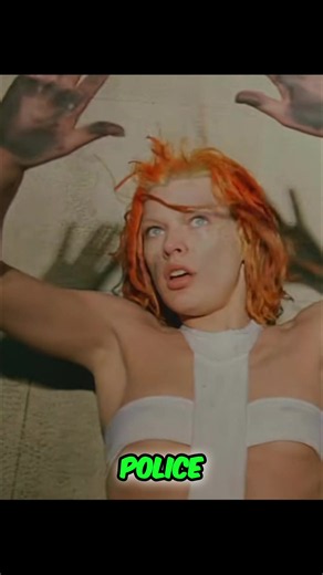 This futuristic police chase was absolutely insane! #thefifthelement #scifi #action
