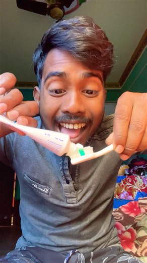 How to use toothpaste 😍🙁